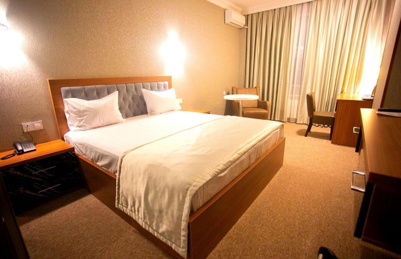 Royal Sapphire Hotel バクー エクステリア 写真